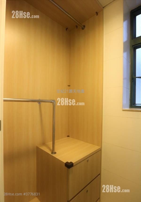 岚山 售盘 3 房 , 2 浴室 858 平方尺