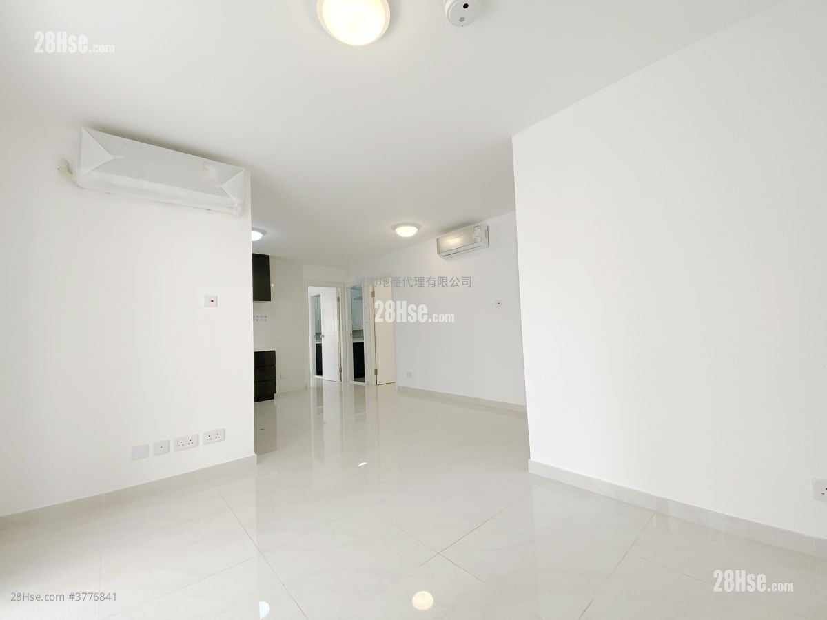 Village Sell 3 Bedrooms , 2 Bathrooms 630 ft²