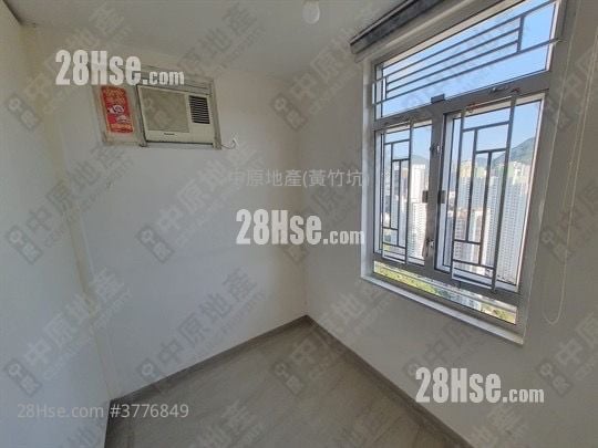 Yue Fai Court Sell 2 Bedrooms , 1 Bathroom 419 ft²