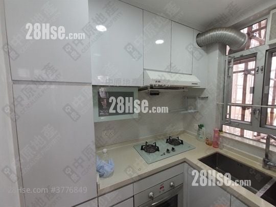 Yue Fai Court Sell 2 Bedrooms , 1 Bathroom 419 ft²