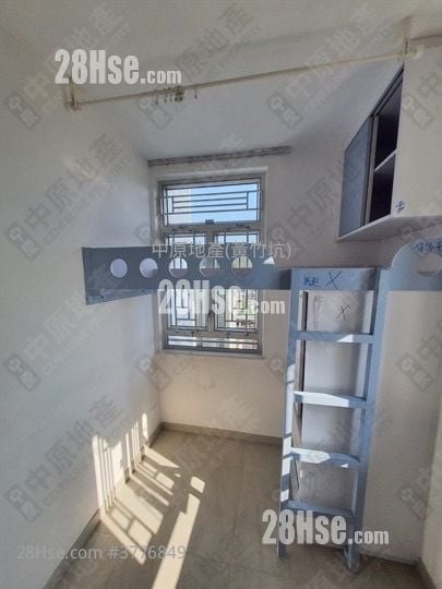 Yue Fai Court Sell 2 Bedrooms , 1 Bathroom 419 ft²