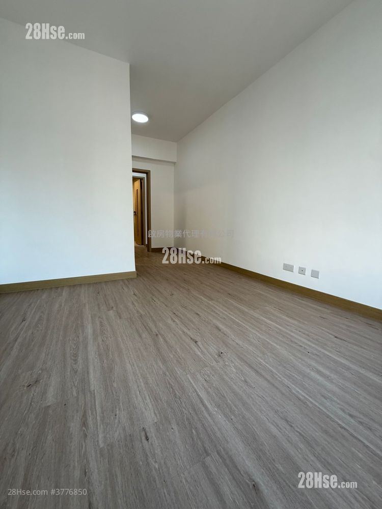 Scenecliff Sell 4 Bedrooms , 3 Bathrooms 922 ft²