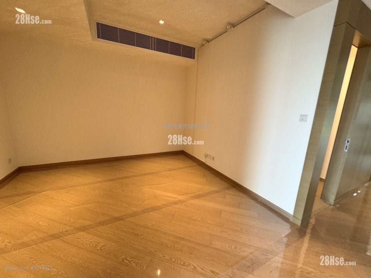 云端 售盘 4 房 3,749 平方尺