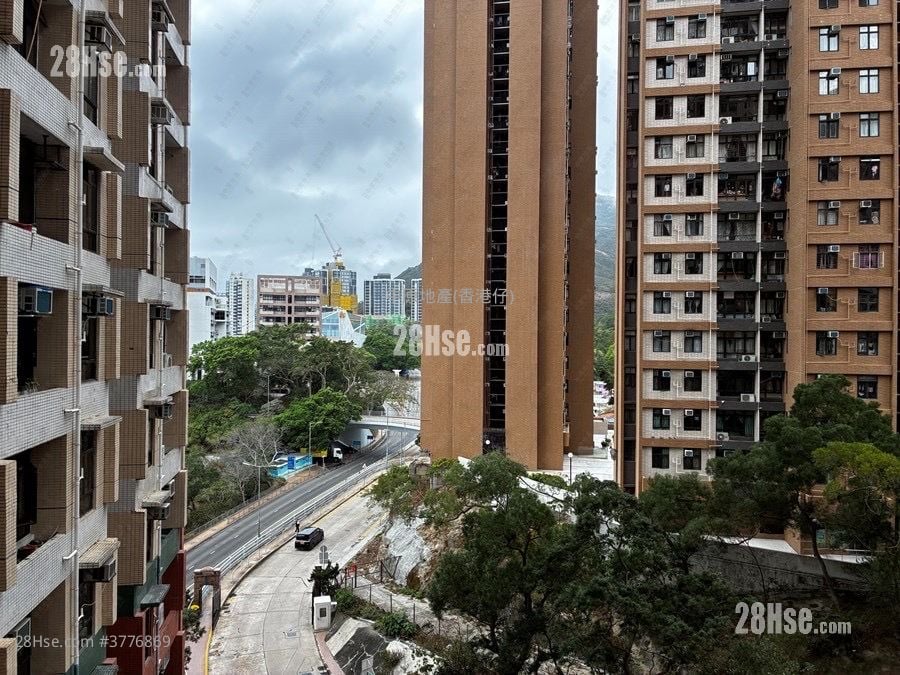 薄扶林花园 售盘 3 房 , 1 浴室 705 平方尺