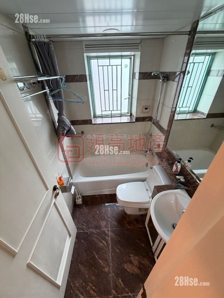 港景峰 租盘 3 房 , 2 浴室 750 平方尺