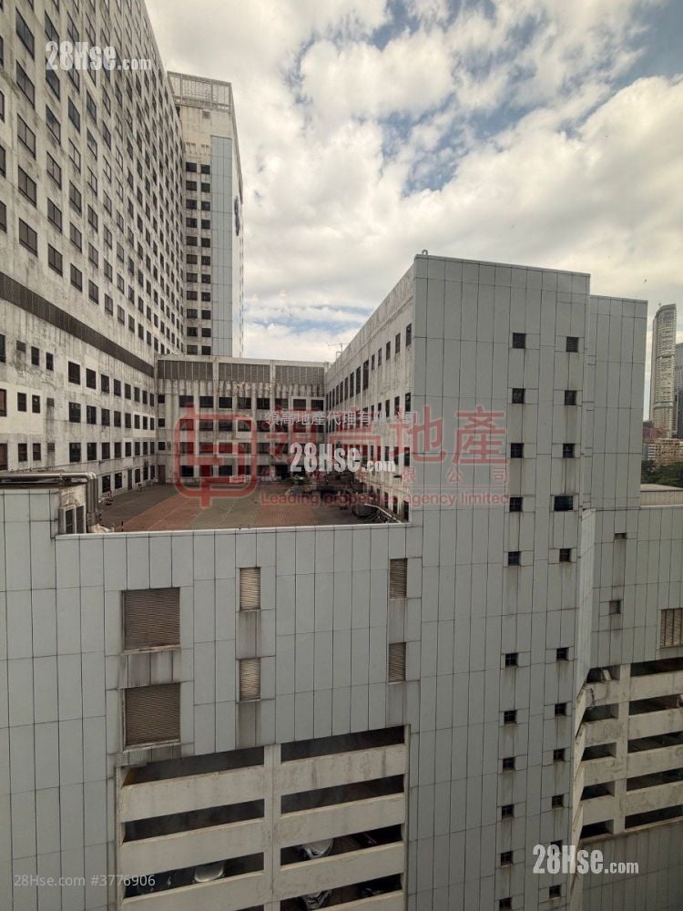 港景峰 租盘 3 房 , 2 浴室 750 平方尺