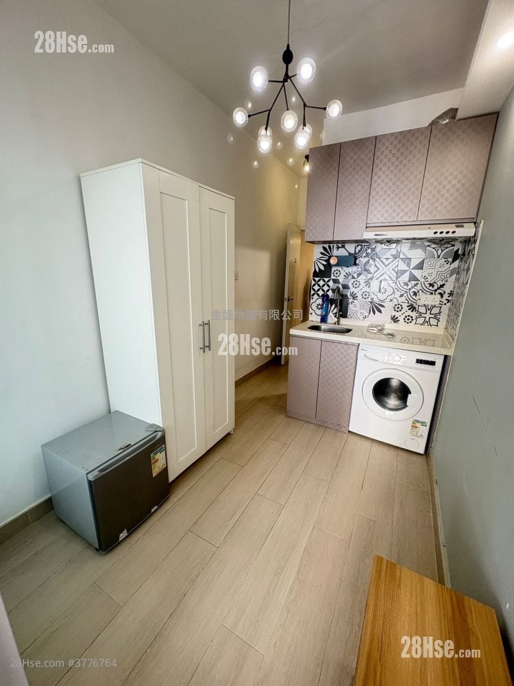 单幢楼房 租盘 1 房 , 1 浴室 180 平方尺