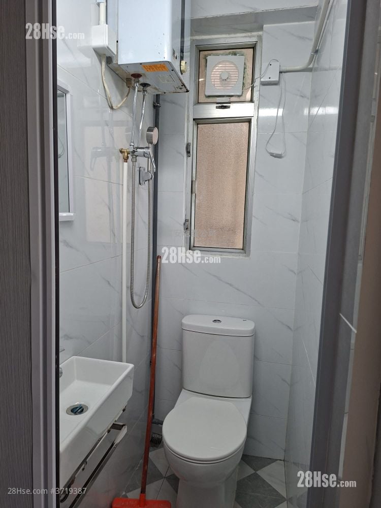 合和大厦 租盘 2 房 , 1 浴室 290 平方尺