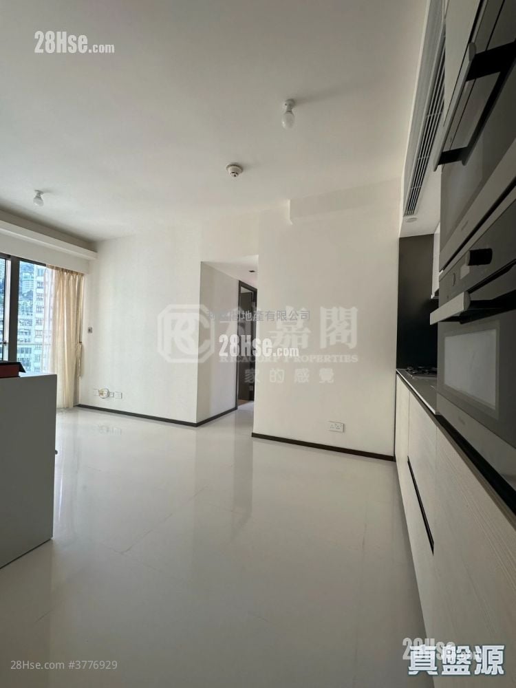 Regent Hill Sell 2 Bedrooms 532 ft²