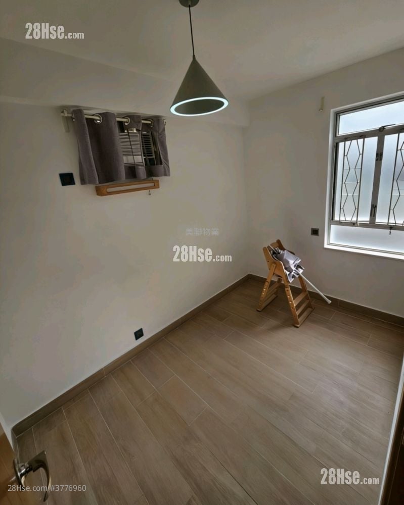 City One Shatin Sell 3 Bedrooms , 1 Bathroom 451 ft²