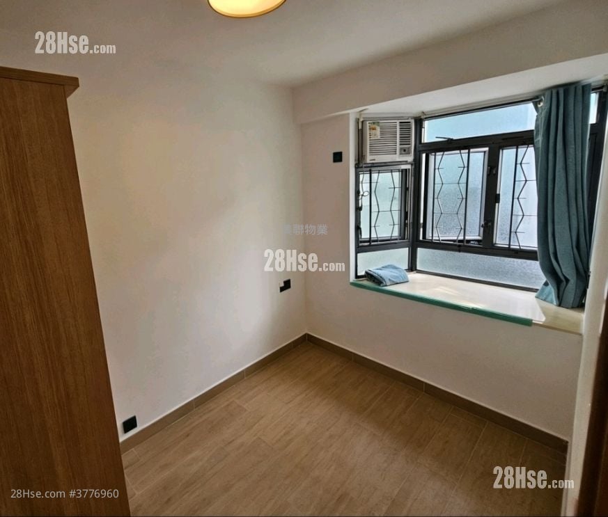 City One Shatin Sell 3 Bedrooms , 1 Bathroom 451 ft²