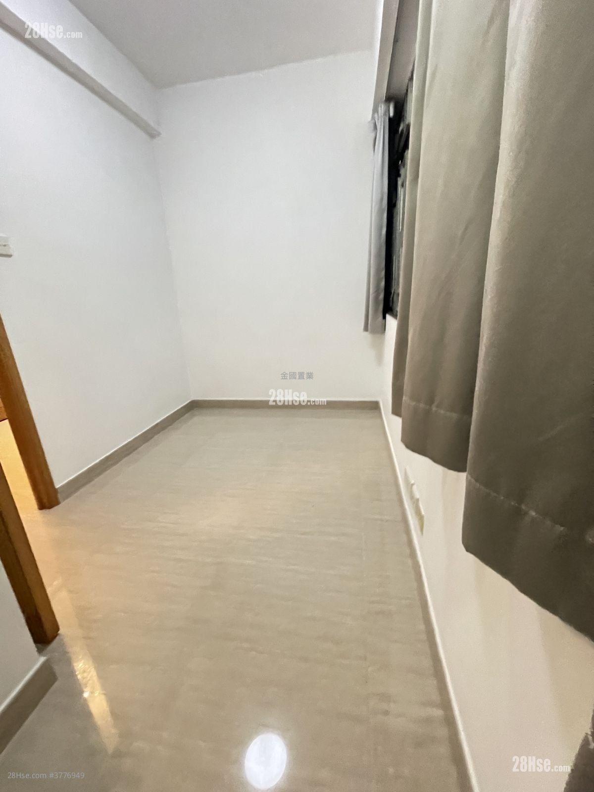 宝华大厦 租盘 193 平方尺