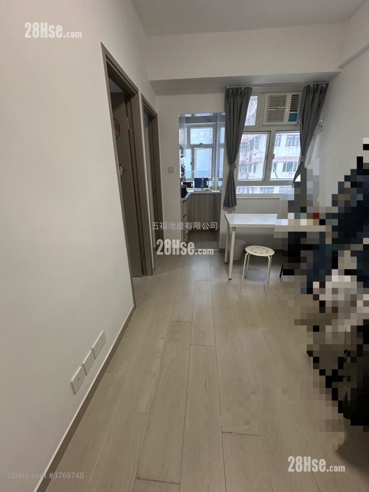 Tai Sang Building Sell 2 Bedrooms , 1 Bathroom 309 ft²