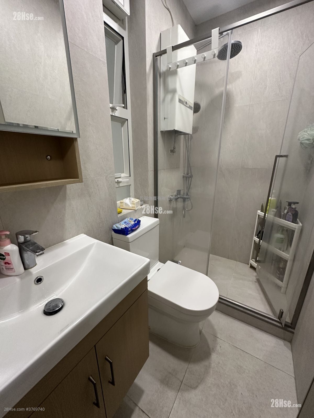 Tai Sang Building Sell 2 Bedrooms , 1 Bathroom 309 ft²