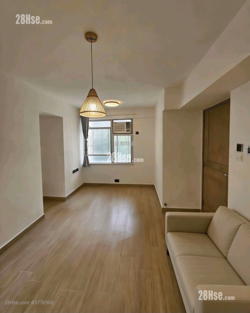 City One Shatin Sell 3 Bedrooms , 1 Bathroom 451 ft²
