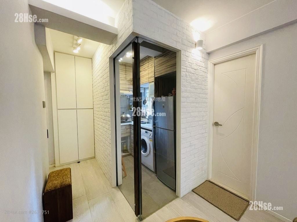 嘉安苑 售盘 2 房 , 1 浴室 347 平方尺