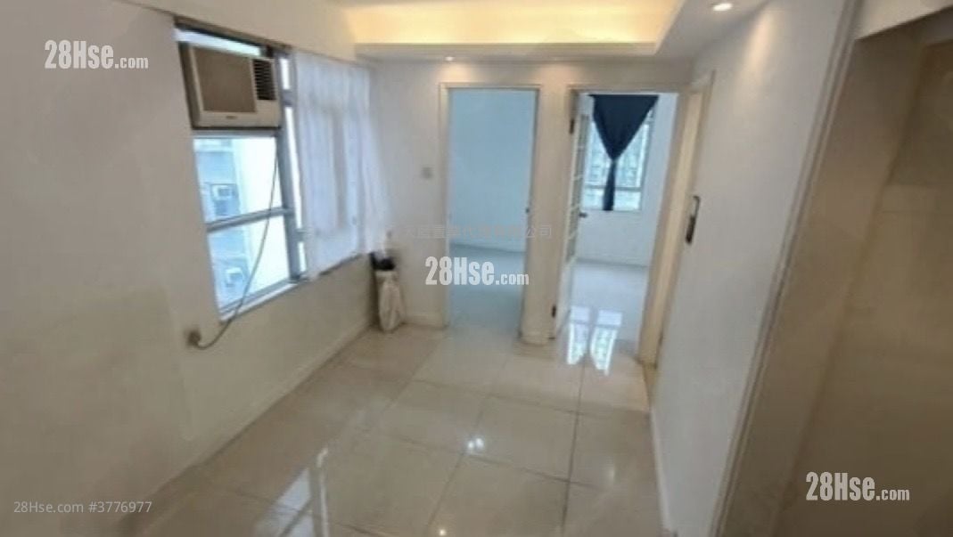 City One Shatin Sell 2 Bedrooms , 1 Bathroom 327 ft²