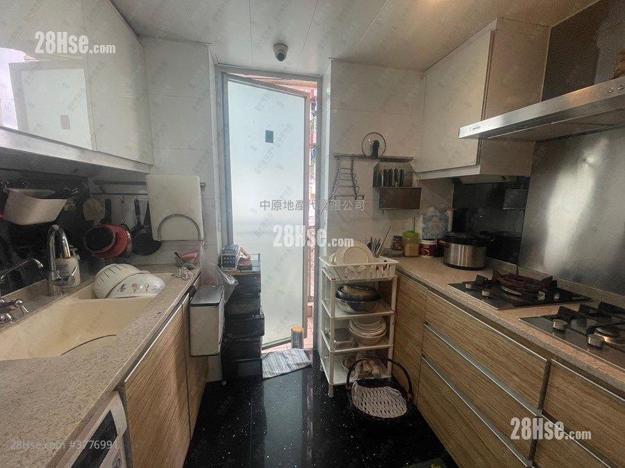 Uptown Sell 4 Bedrooms