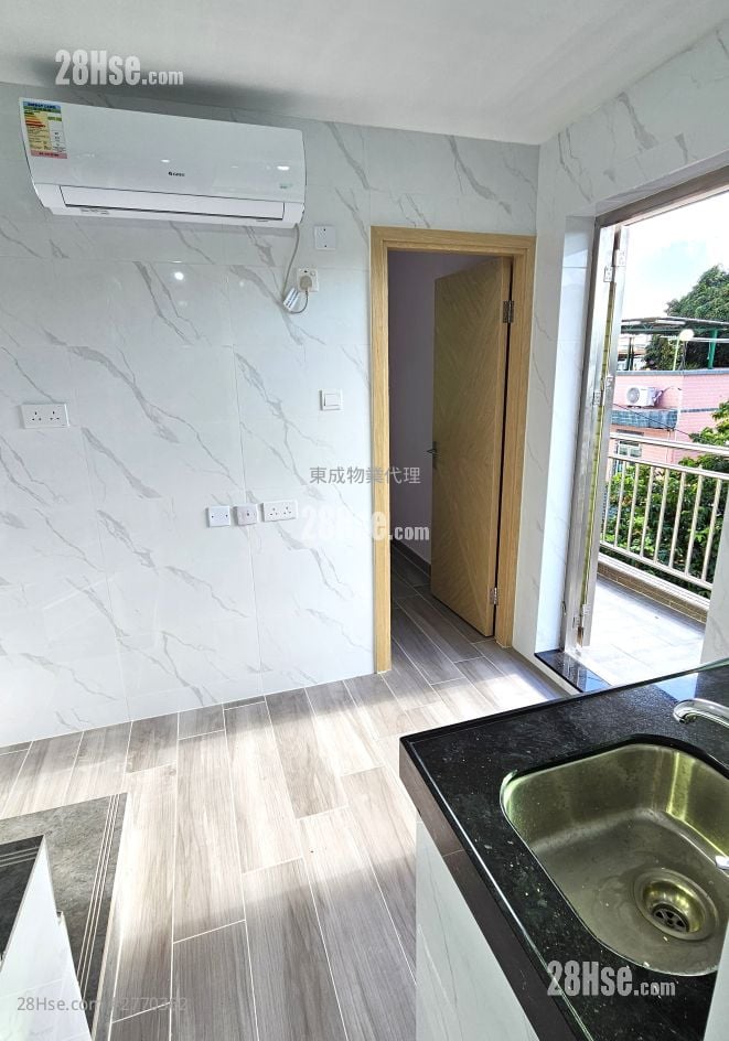 Village Rental 1 Bedroom , 1 Bathroom