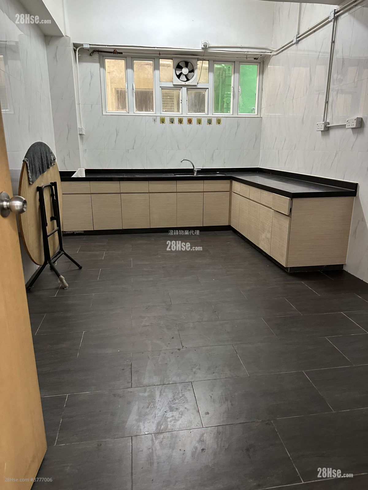 Mercantile Industrial & Warehouse Building Sell