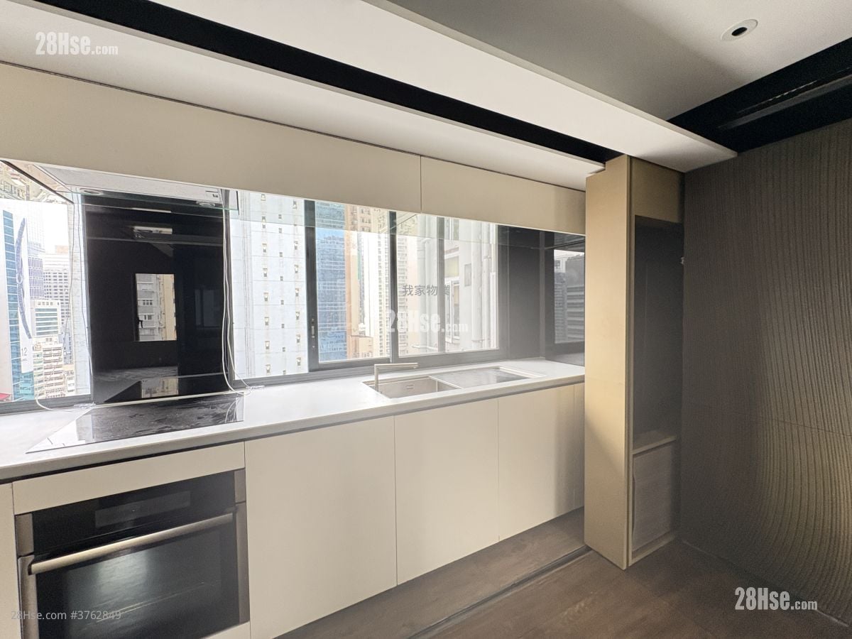 Garley Building Rental Studio , 1 Bathroom 309 ft²