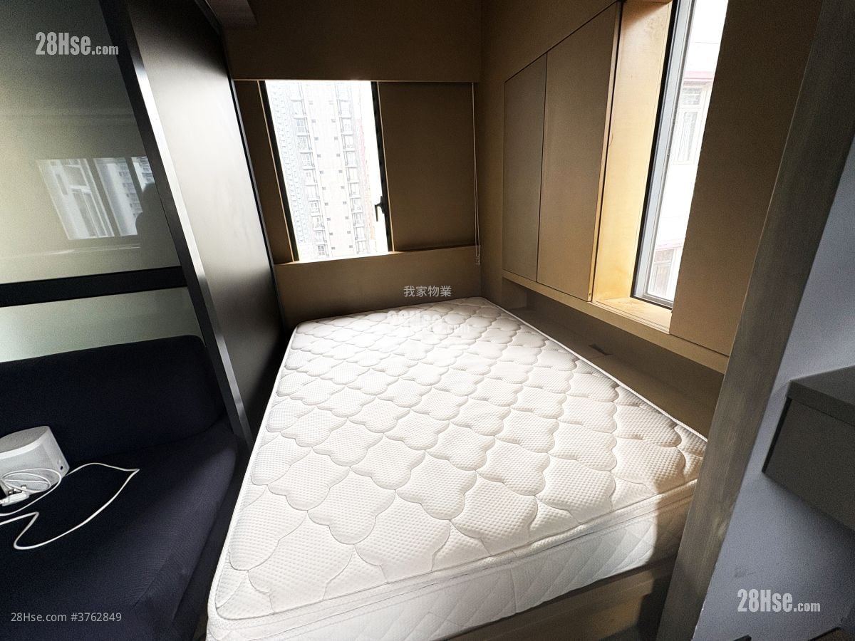 Garley Building Rental Studio , 1 Bathroom 309 ft²