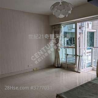 大型商场，邻近海滨长廊位置优越 Connie 彭小姐 90555387  