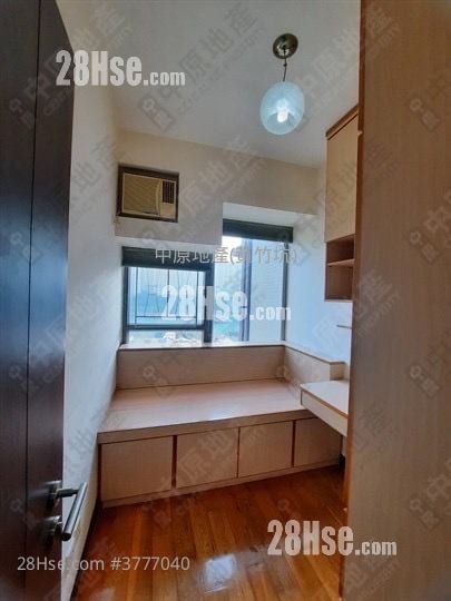 南湾御园 售盘 3 房 , 2 浴室 684 平方尺