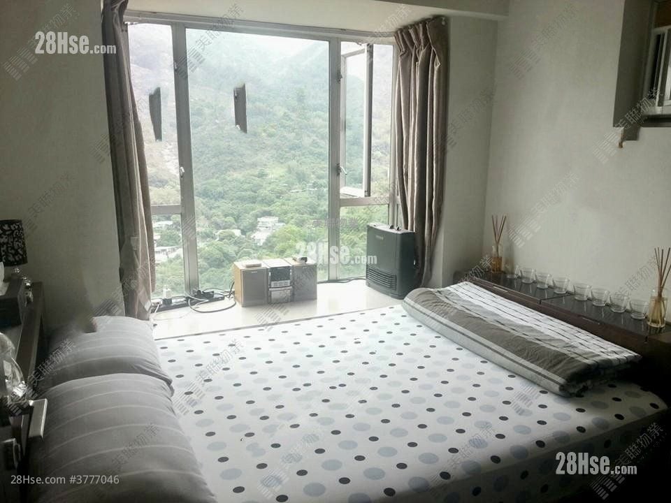 Tuen Mun Town Plaza Sell 2 Bedrooms , 1 Bathroom 318 ft²
