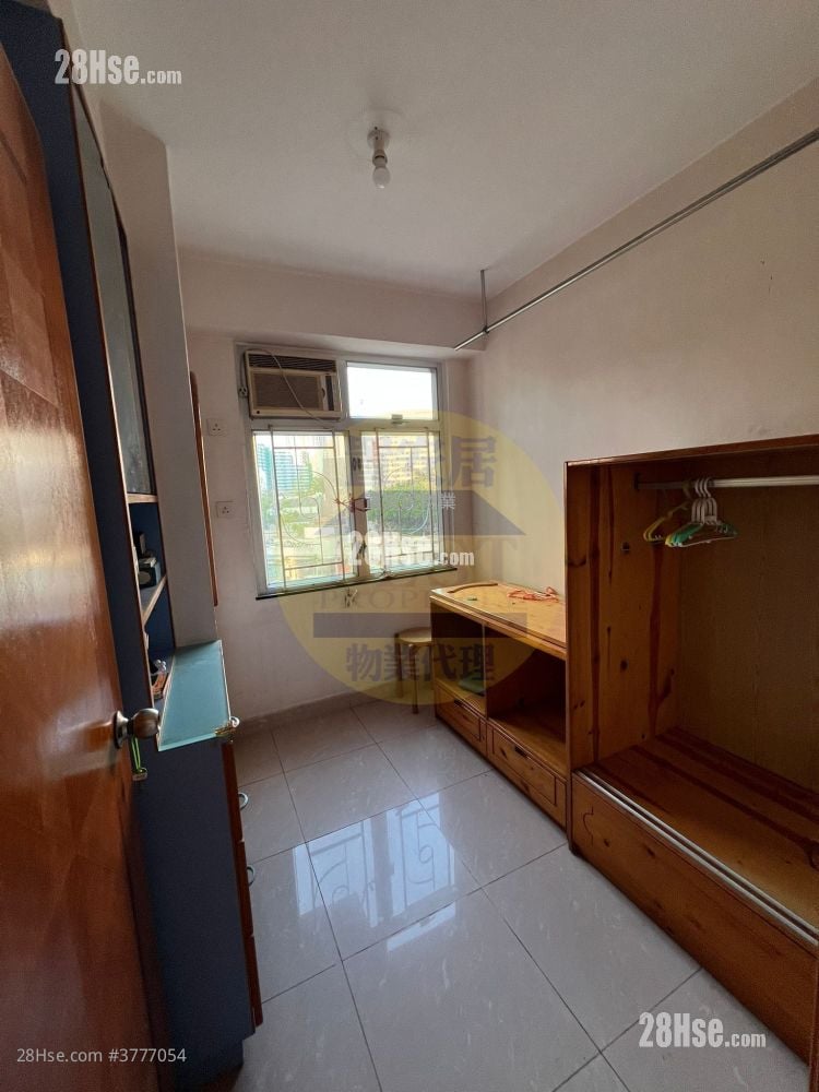 美乐花园 售盘 3 房 , 1 浴室 695 平方尺