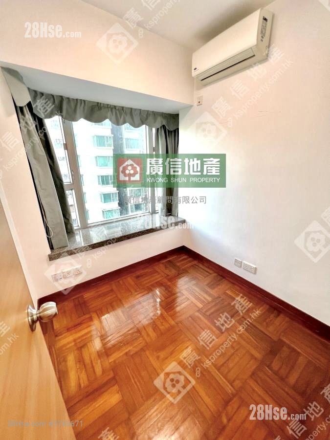 Metro Harbour View Sell 2 Bedrooms , 1 Bathroom 346 ft²
