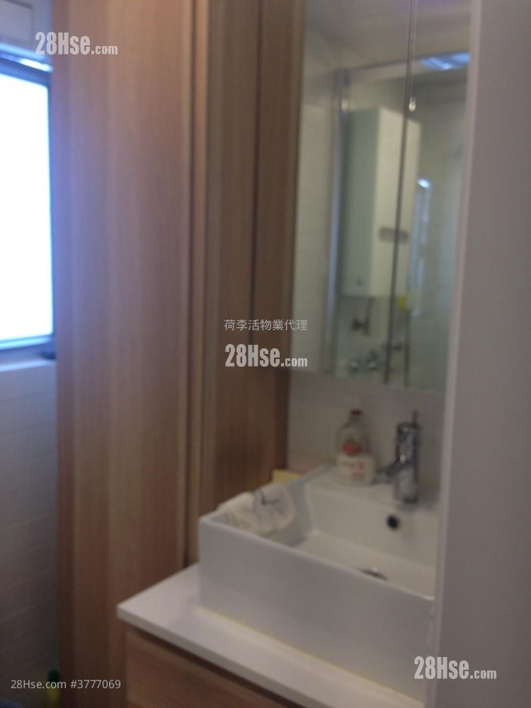 宏景花园 售盘 584 平方尺