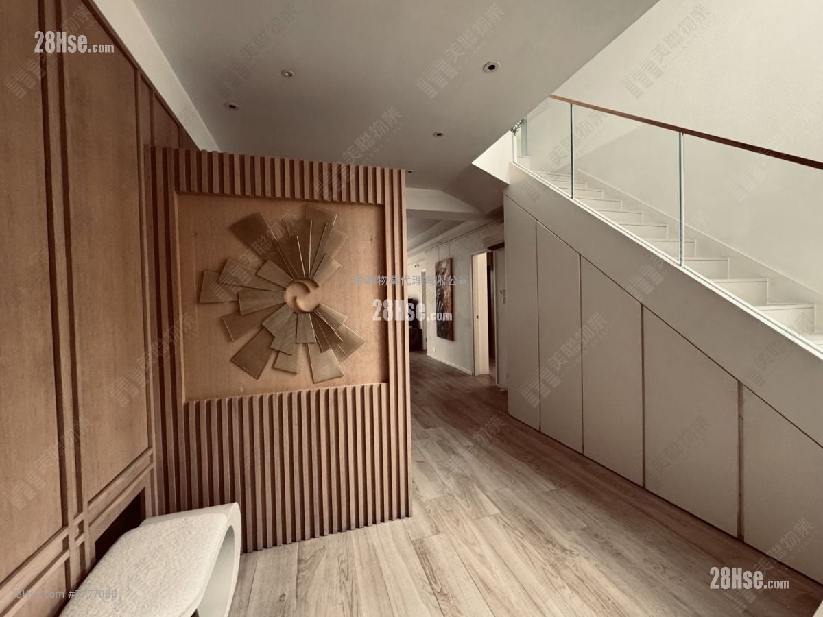 Sau Lai Garden Sell 5+ Bedrooms 2,655 ft²