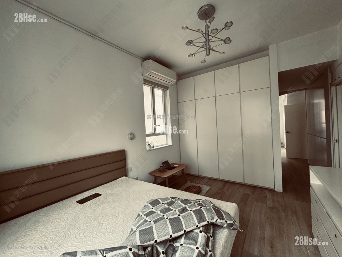 Sau Lai Garden Sell 5+ Bedrooms 2,655 ft²