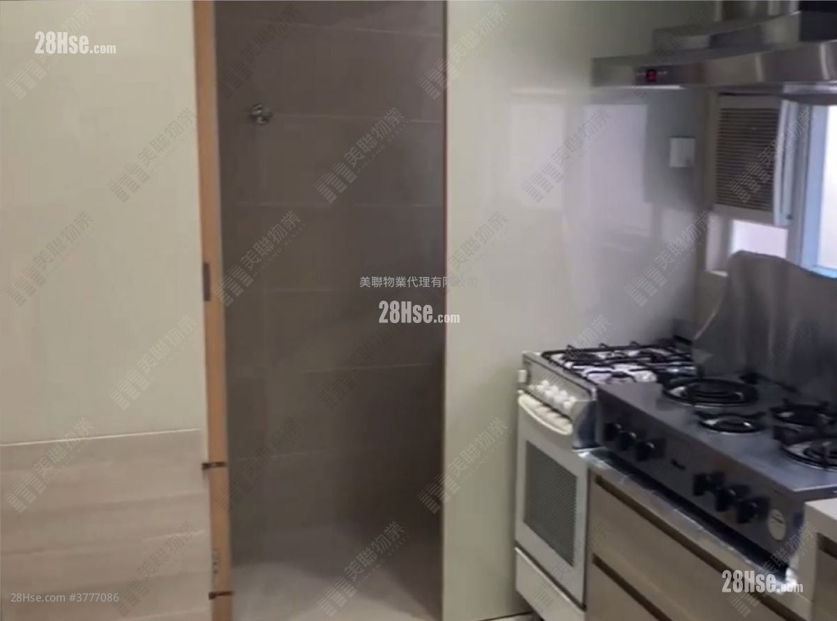 Sau Lai Garden Sell 5+ Bedrooms 2,655 ft²