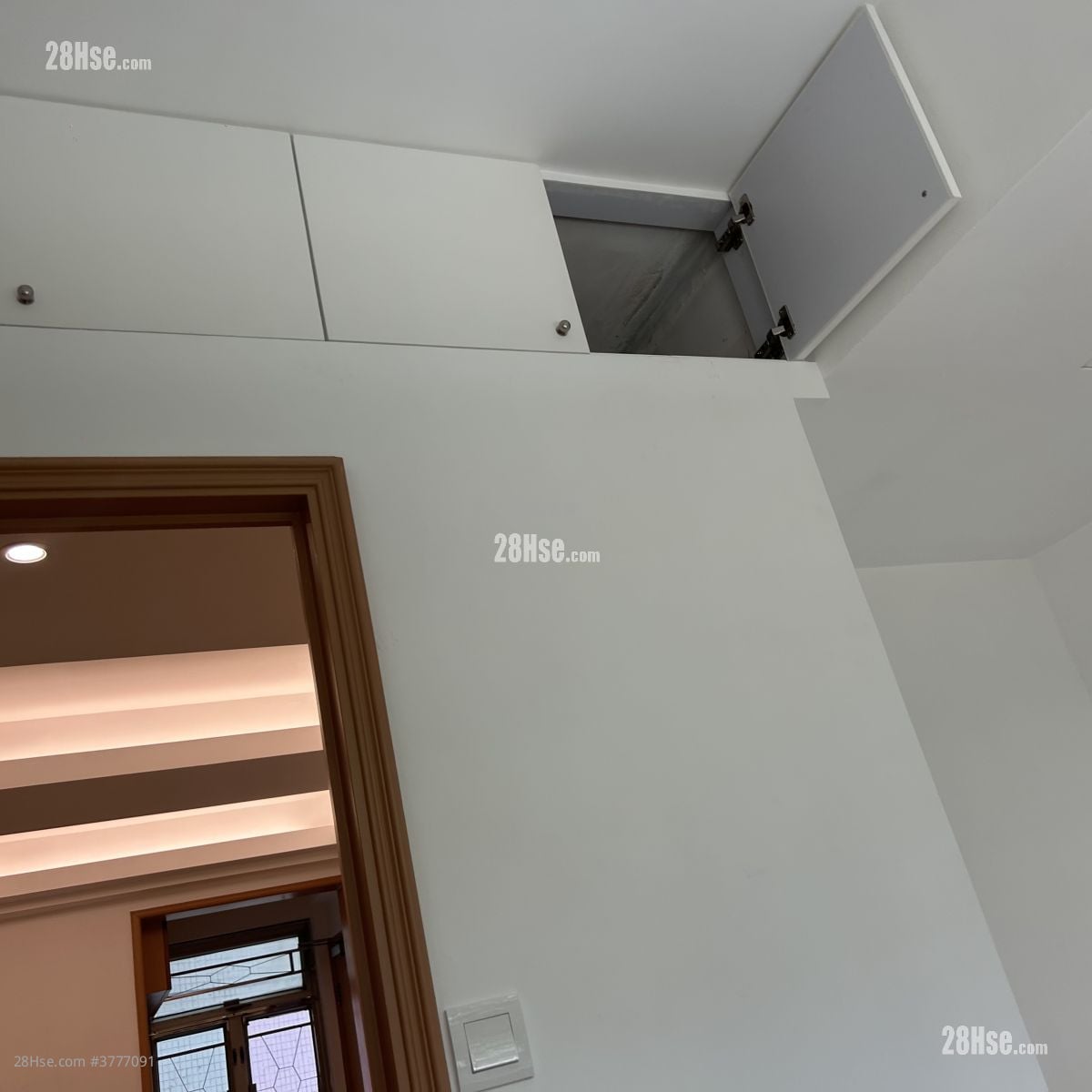 Fu Wah Building Rental 2 Bedrooms 360 ft²