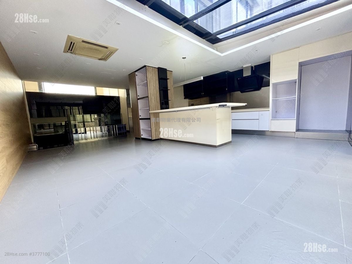 雅景花园 售盘 3 房 1,090 平方尺