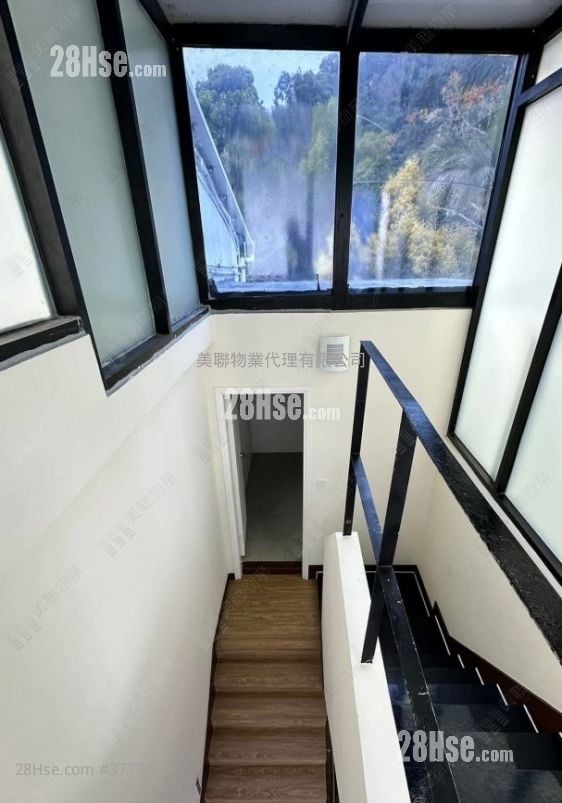 雅景花园 售盘 3 房 1,090 平方尺