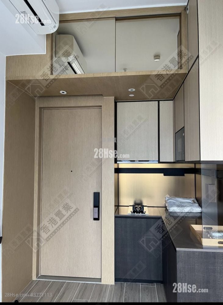 Aquila Square Mile Sell 1 Bedroom 247 ft²