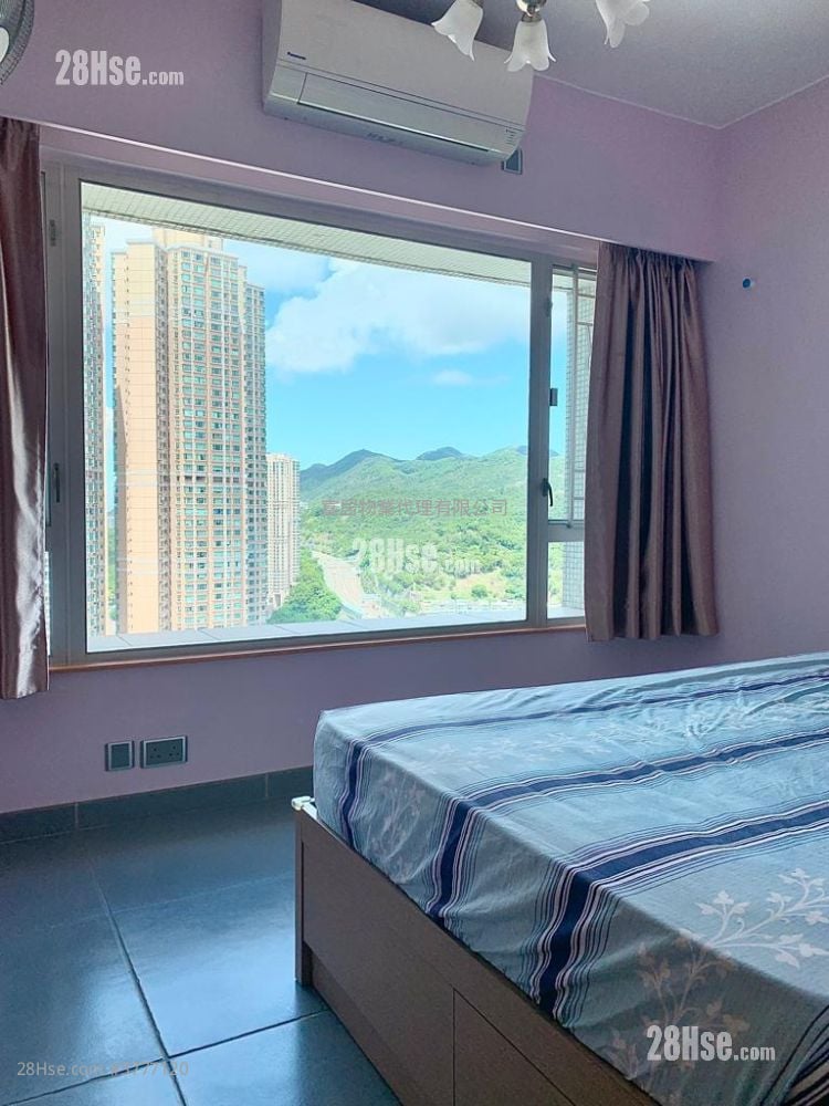 Rhine Terrace Sell 3 Bedrooms , 2 Bathrooms 1,206 ft²