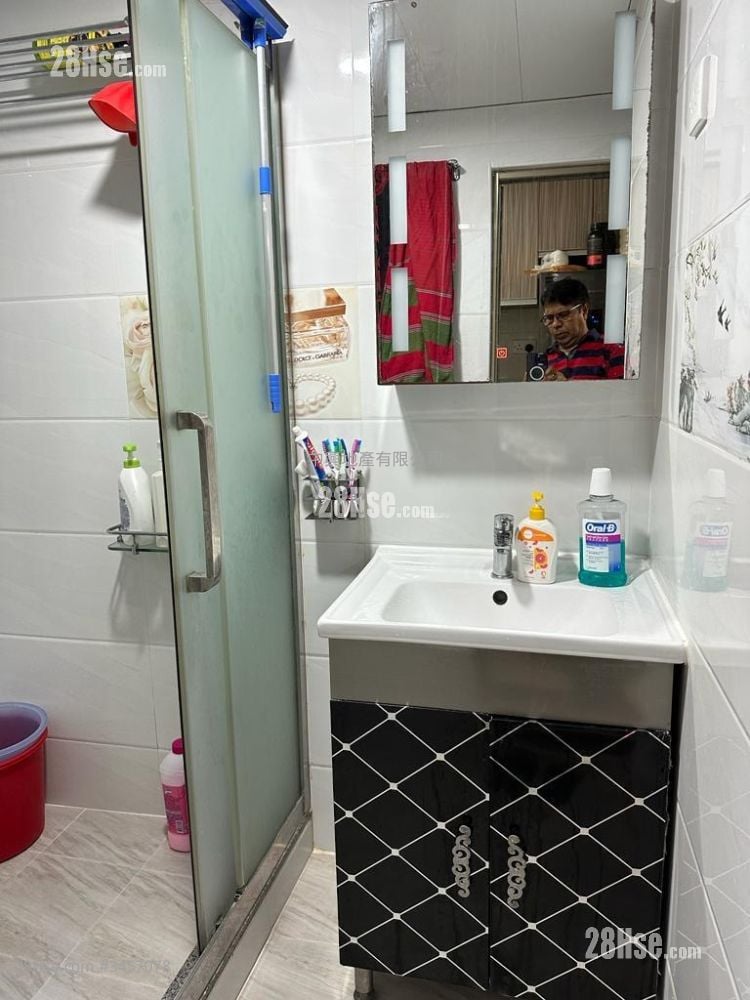 文苑楼 售盘 3 房 565 平方尺