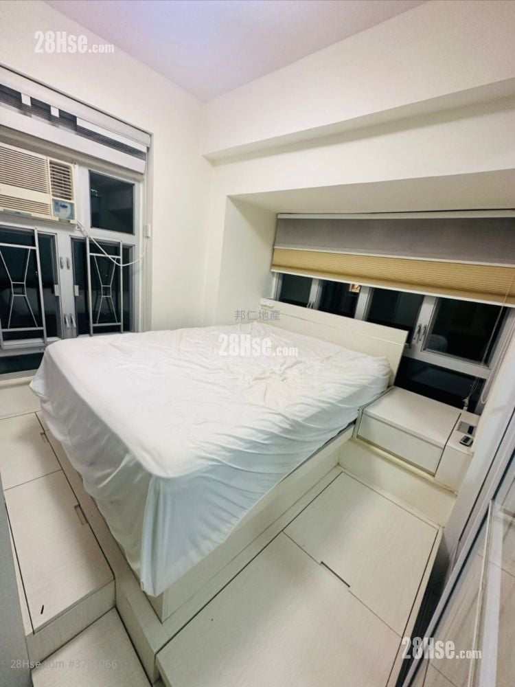 金狮花园 售盘 2 房 , 1 浴室 321 平方尺