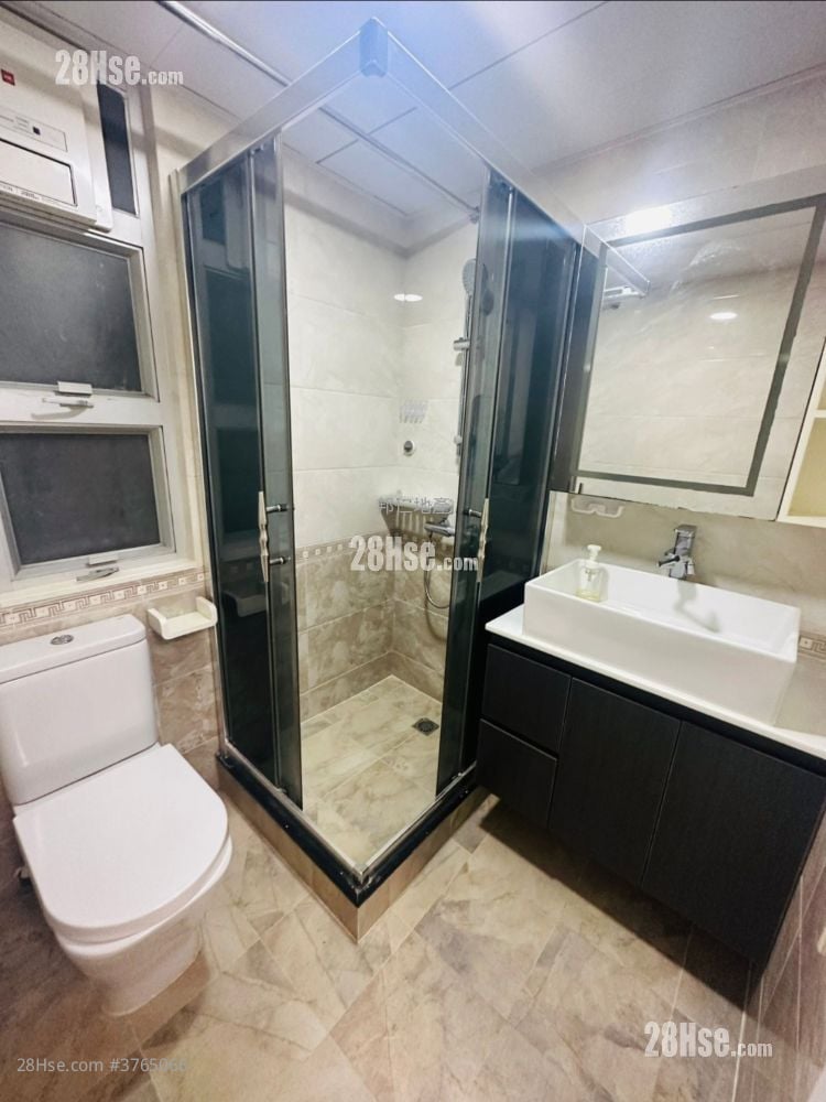 金狮花园 售盘 2 房 , 1 浴室 321 平方尺