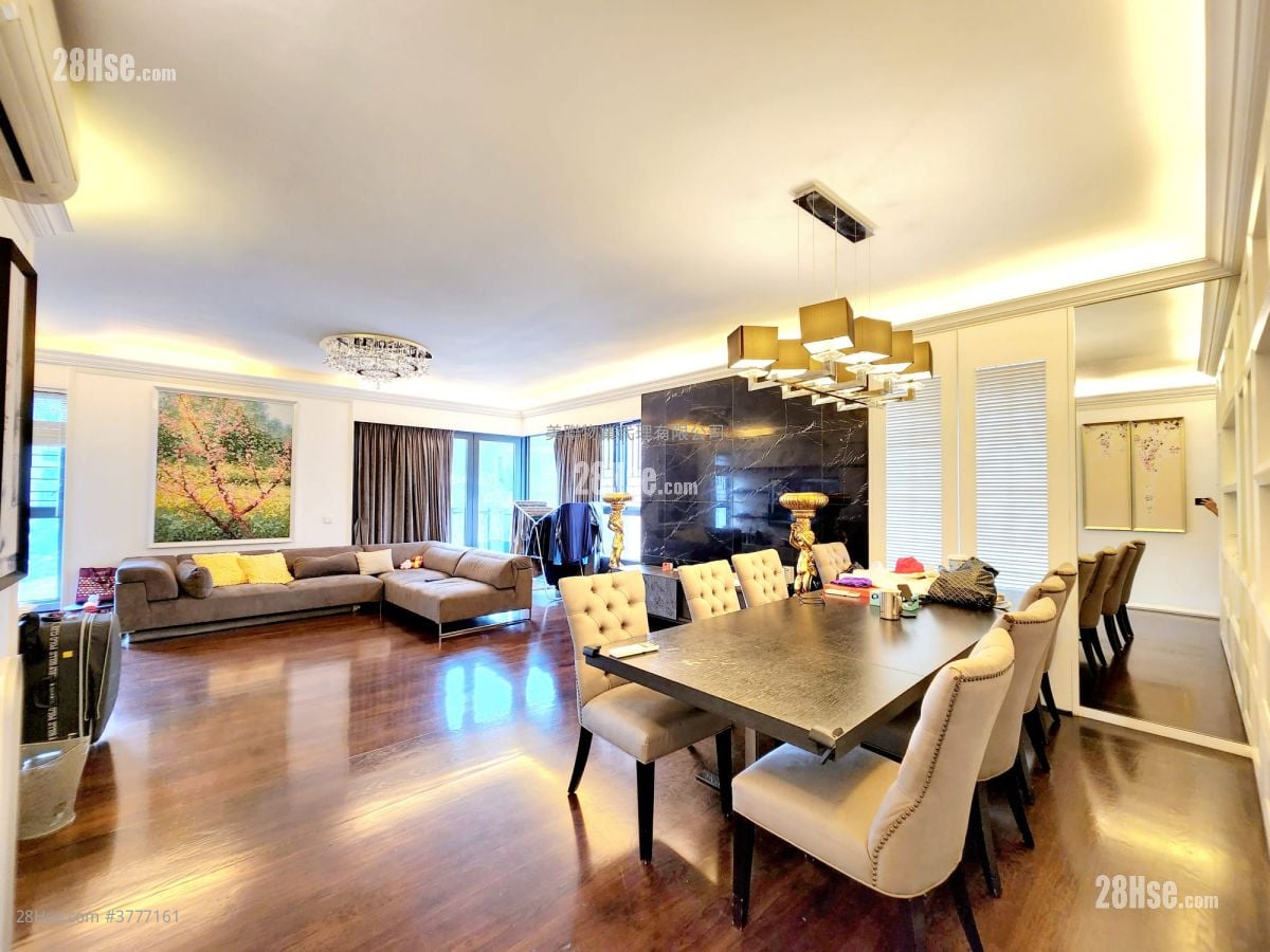 Dunbar Place 售盘 4 房 , 2 浴室 1,829 平方尺