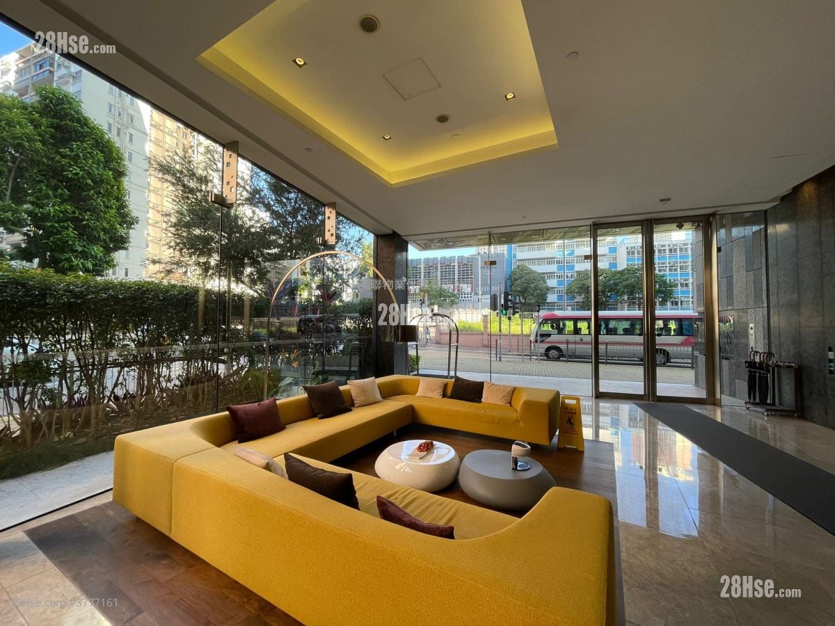 Dunbar Place 售盘 4 房 , 2 浴室 1,829 平方尺