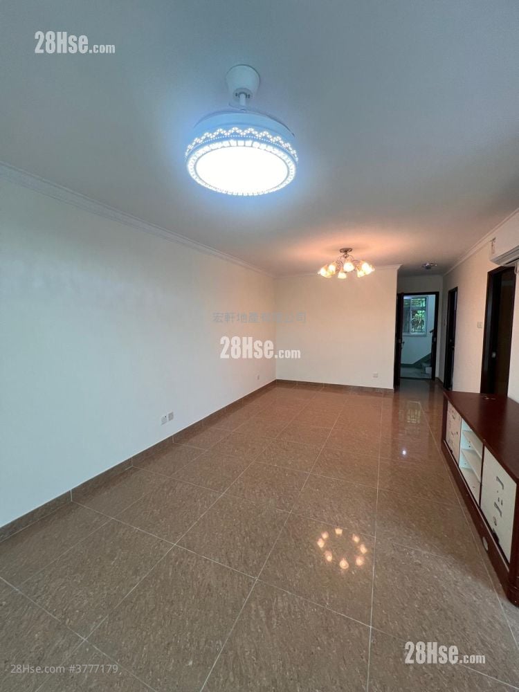 Village Sell 2 Bedrooms , 1 Bathroom 700 ft²