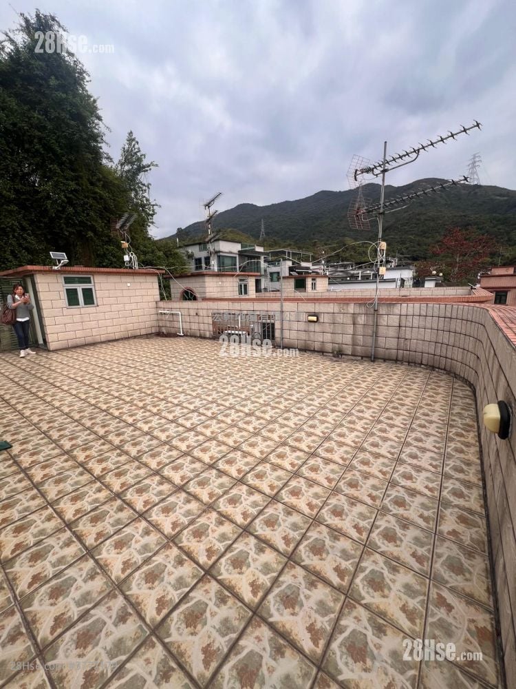 Village Sell 2 Bedrooms , 1 Bathroom 700 ft²