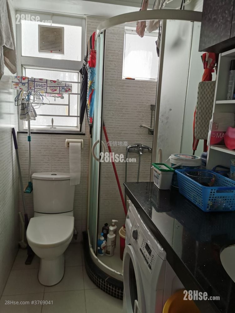 Belvedere Garden Sell 4 Bedrooms , 2 Bathrooms 742 ft²