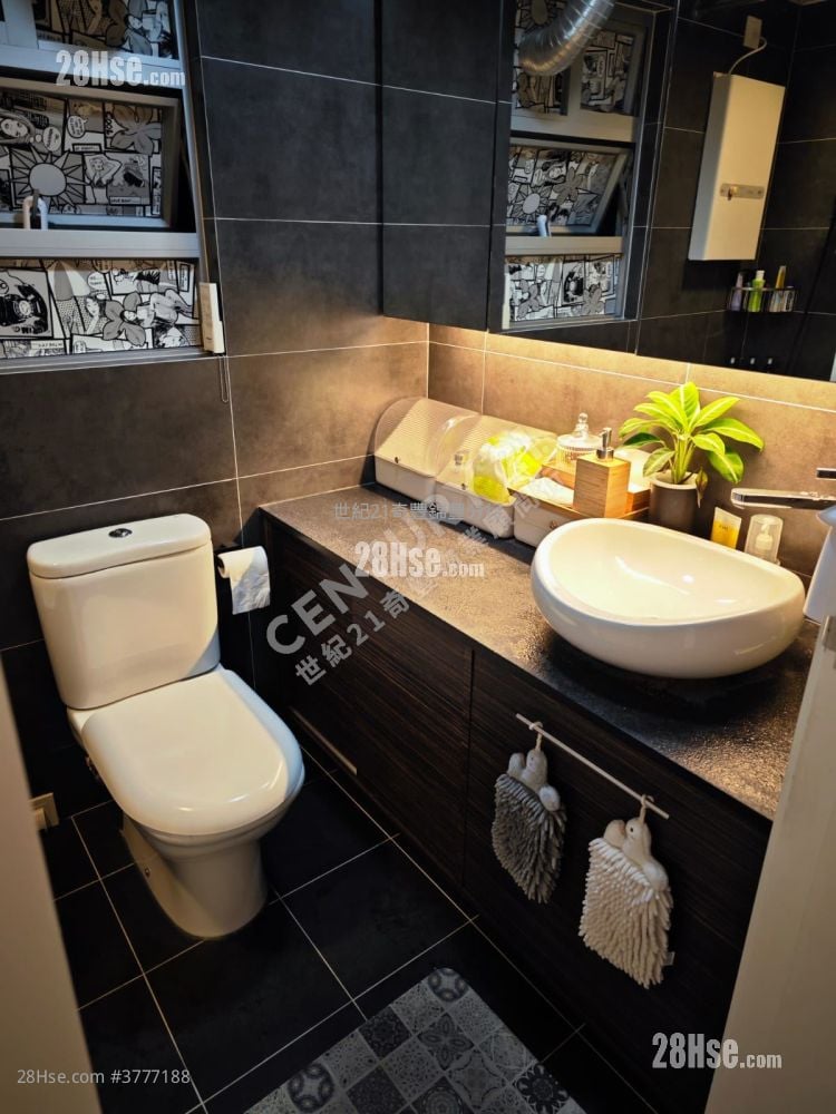 Mountain Shore Sell 2 Bedrooms , 1 Bathroom 482 ft²