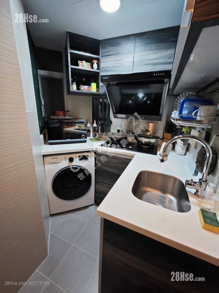 Mountain Shore Sell 2 Bedrooms , 1 Bathroom 482 ft²